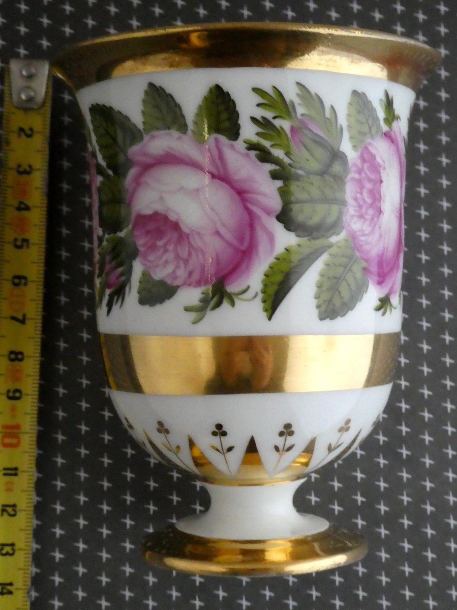 Haute Timbale D’après Redouté : Les Roses De Joséphine…. Porcelaine De Paris-photo-4