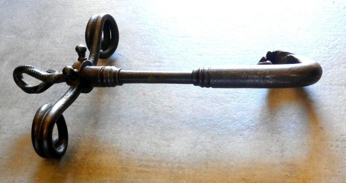 Tourniquet fer forgé et gravé, instrument de cordier, de vétérinaire, 18 ou 19e siècle