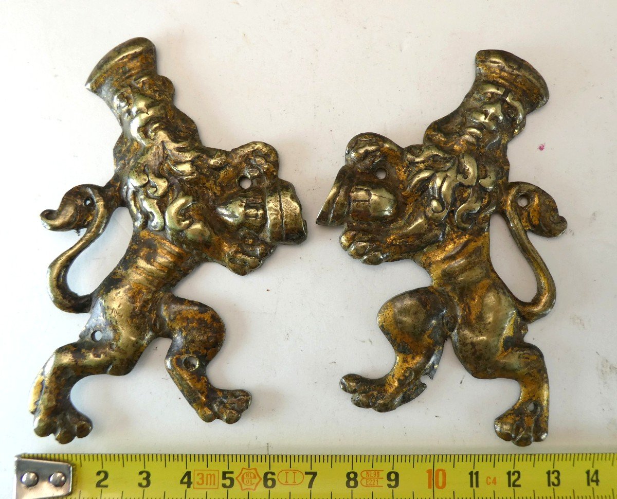 Two  Flanders Lions, Formerly Gilded, Furniture Bronzes, 17th Century-photo-2