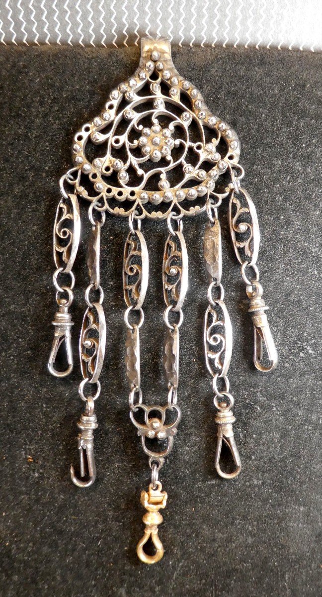 Pretty Chatelaine, Polished Steel Jewel, Faceted And Pierced, 18th/19th Century