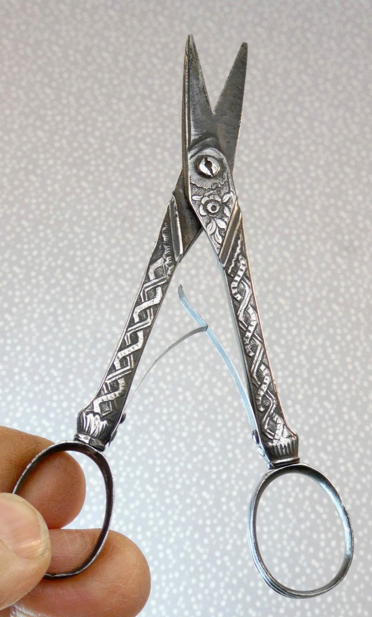 Collectible Scissors, Engraved Steel, 18th Century, Transitional Style, Fine Quality-photo-2