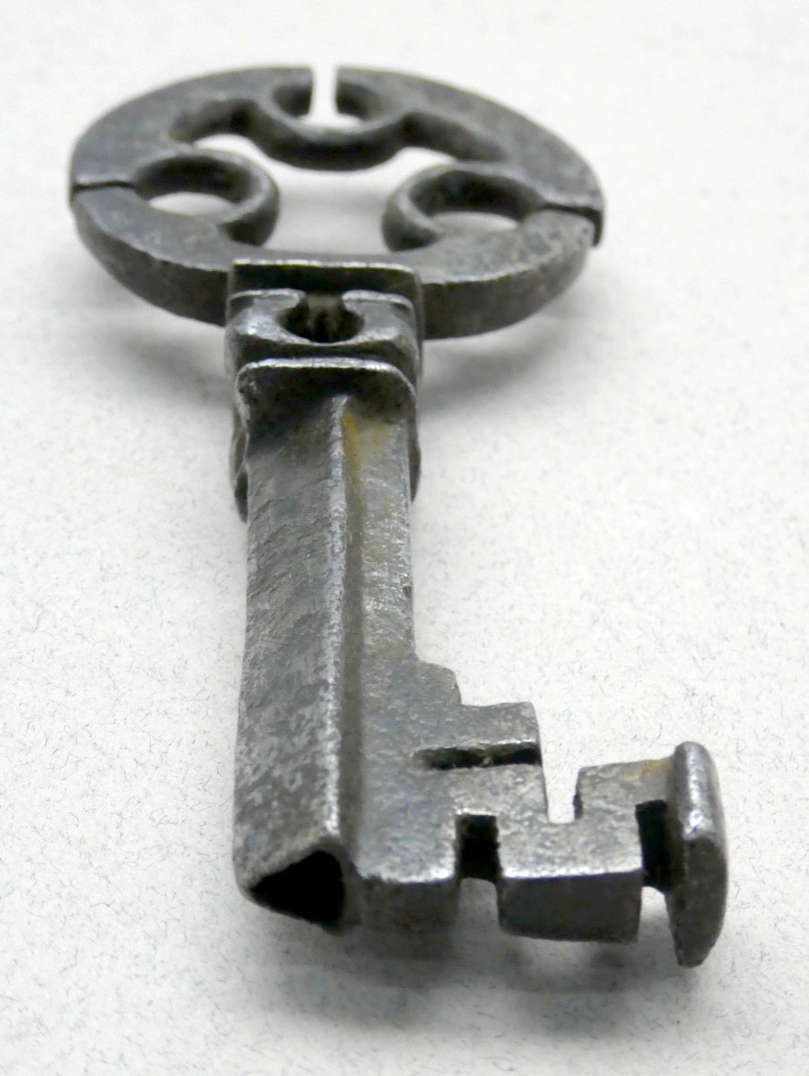 15th-16th Century Lantern Key, 11.8cm, Rare Model-photo-2