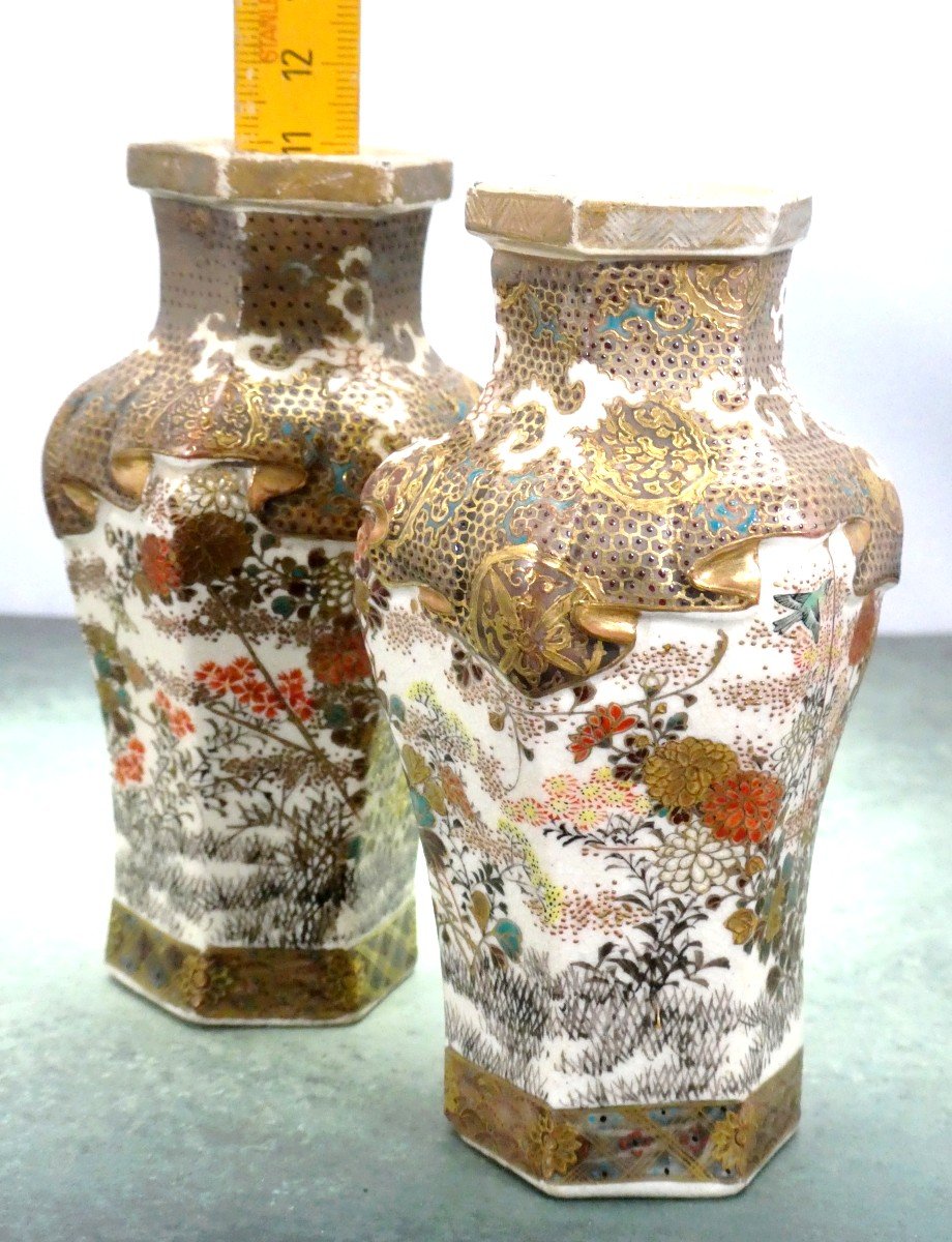 Miniature Japanese Earthenware Vases, Rich Flower Gardens, 19th Century-photo-1