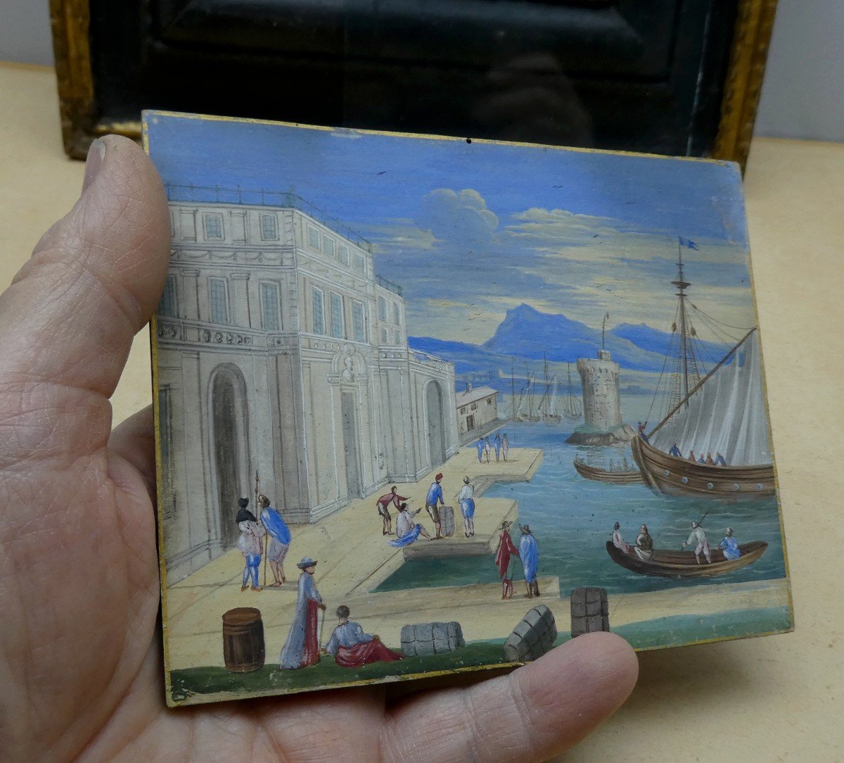 Gouache Miniature Sur Parchemin, Vers 1700, Port En Italie, Encadrement Ancien