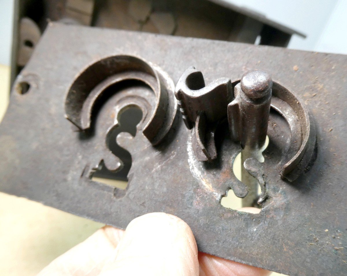 Locksmith School, France, 18th Century, Dual Technique Demonstration-photo-4