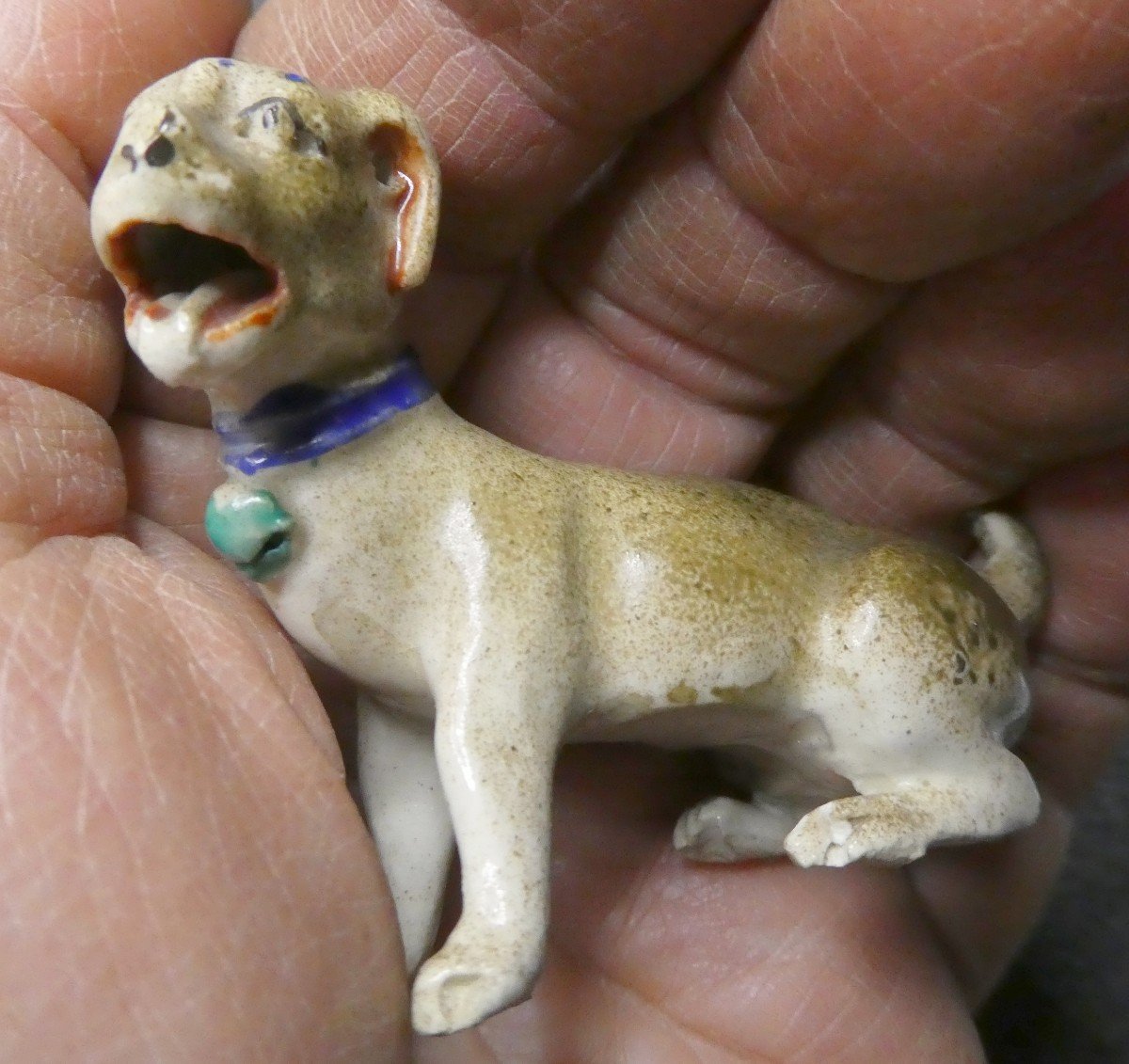 Petit Chien Porcelaine De La Compagnie Des Indes, 18e Siècle-photo-1