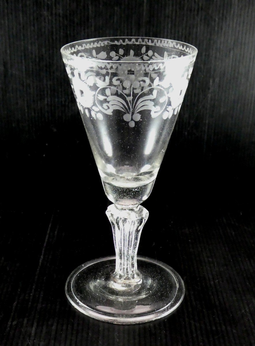 Grand Verre à Vin Soufflé-gravé-taillé, 18e Siècle, Bourgogne, 16,5 Cm