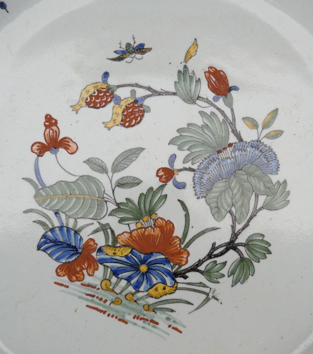 Beautiful Rouen Levavasseur Plate, Pretty Pomegranate Decor, 18th Century-photo-2