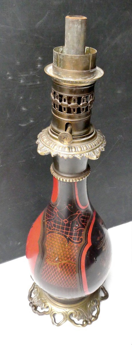 Red And Black Lacquer Lamp From Japan, Parisian Oil Mount, Late 19th Century-photo-3