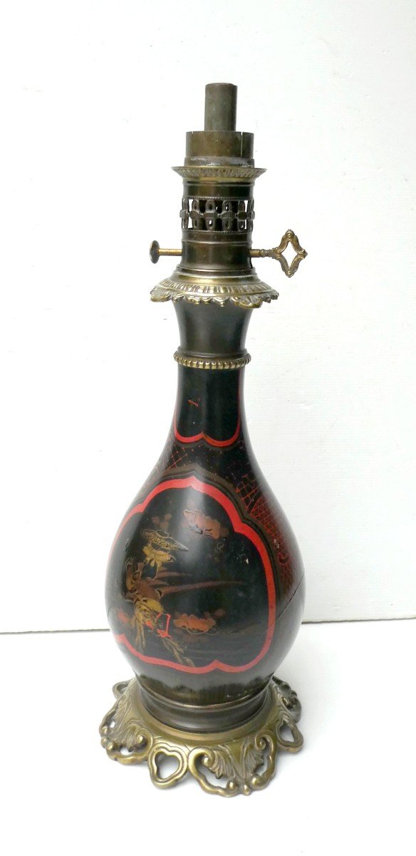 Red And Black Lacquer Lamp From Japan, Parisian Oil Mount, Late 19th Century-photo-3