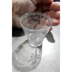 Gobelet Soufflé Gravé, Alsacien Populaire, 18e Siècle, Verre De Solitaire