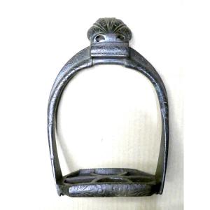 Unique Engraved Bronze Stirrup, Renaissance Period, Beautiful Patina