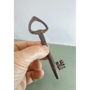 15th Or 16th Century Key: One Cottage And One Heart, 13,5cm