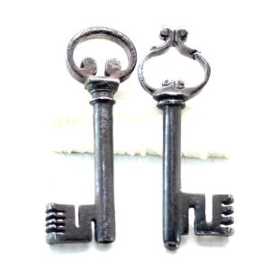 Two Small Box Keys, French Renaissance, 15th-16th Century