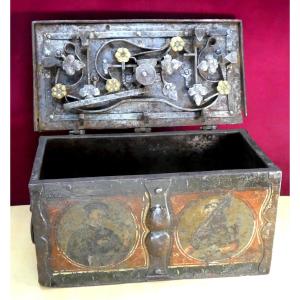 Beautiful Nuremberg Wedding Box, Circa 1600, Decorated And Painted Iron, And Its Key,