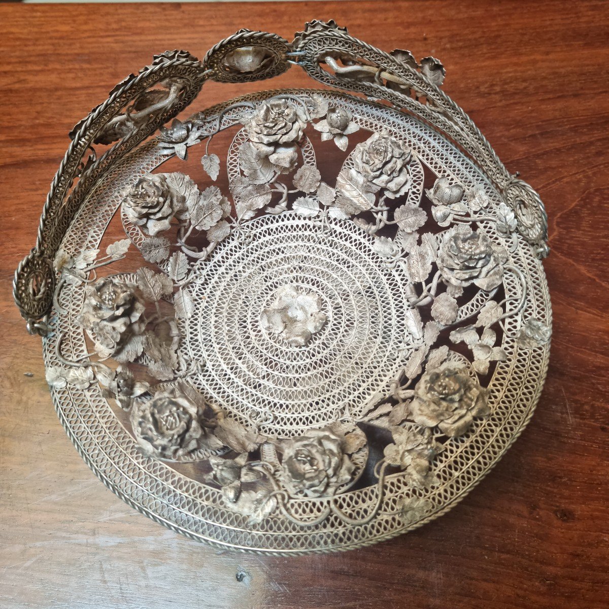 Trash In The Shape Of A Basket In Silver Chiselled With Flowers And Filigree Late Nineteenth Century-photo-1