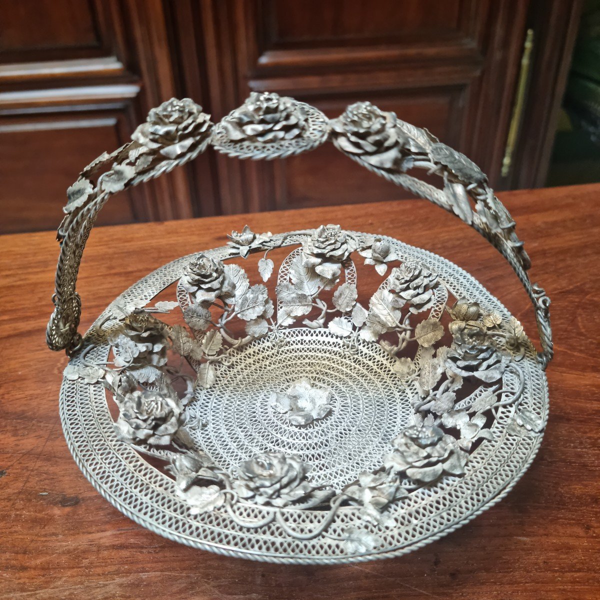 Trash In The Shape Of A Basket In Silver Chiselled With Flowers And Filigree Late Nineteenth Century-photo-4