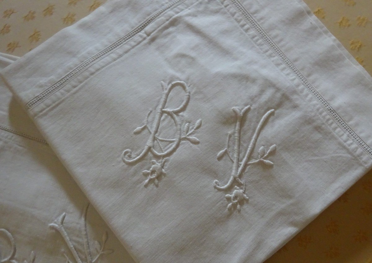 Two Pairs Of Pillowcases With Openwork Decor, They Are Numbered Bv End Of The 19th Century-photo-2