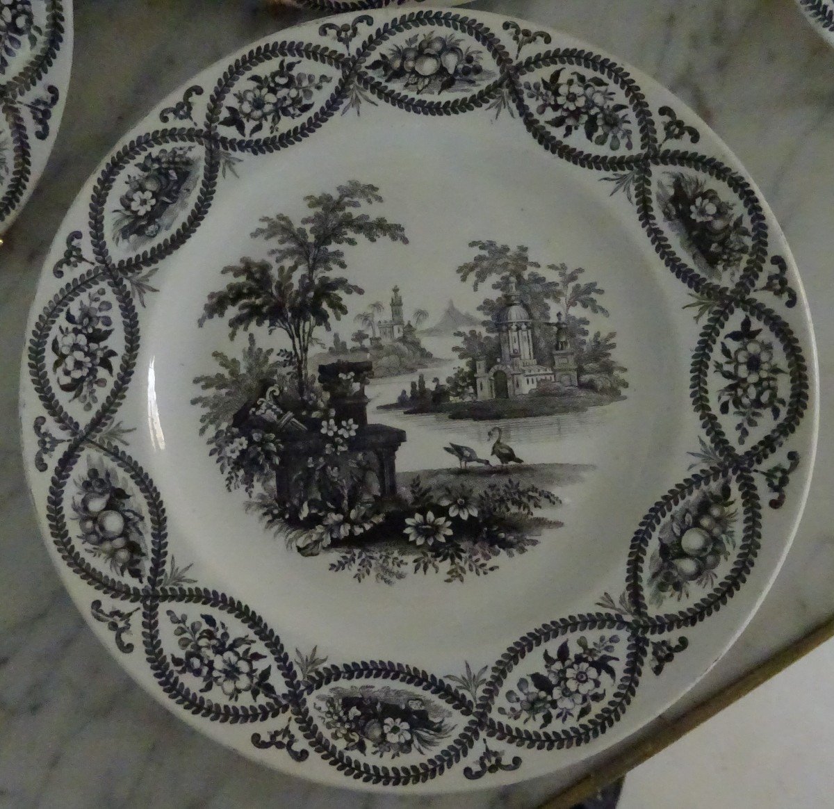 Suite De Six Assiettes à Dessert En Faience Fine De Bordeaux Milieu XIXème-photo-2