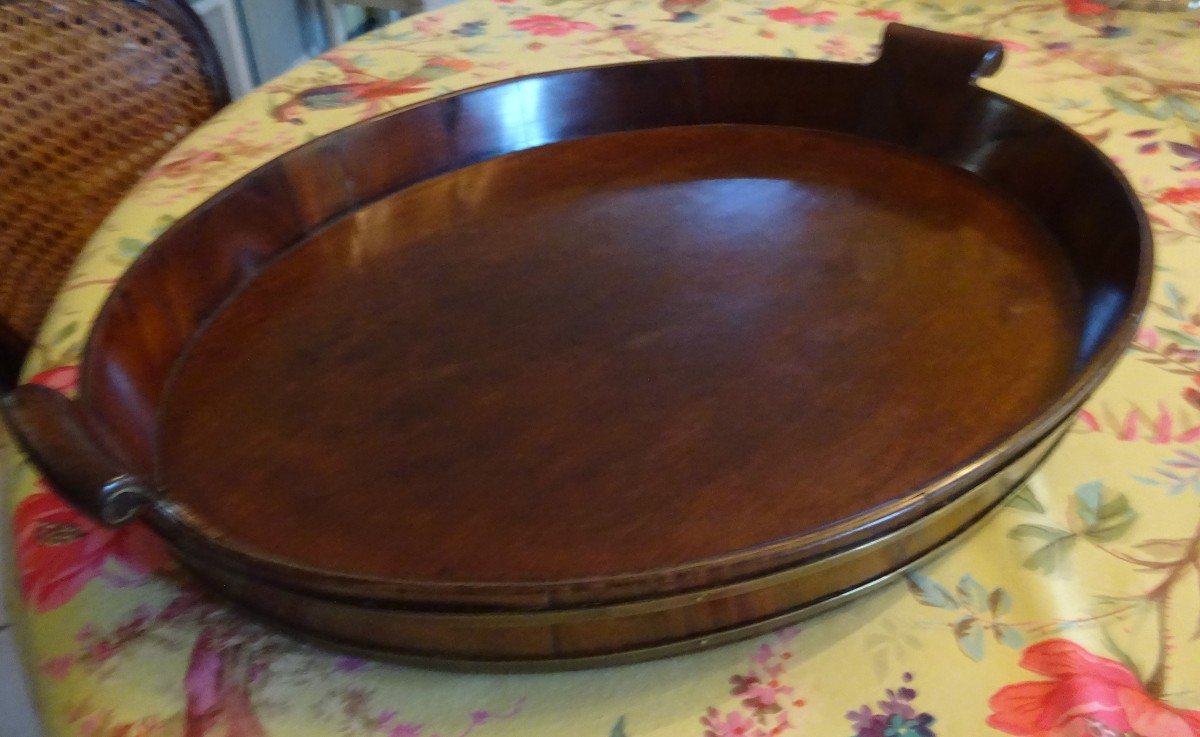 19th Century Oval Tray In Solid Mahogany