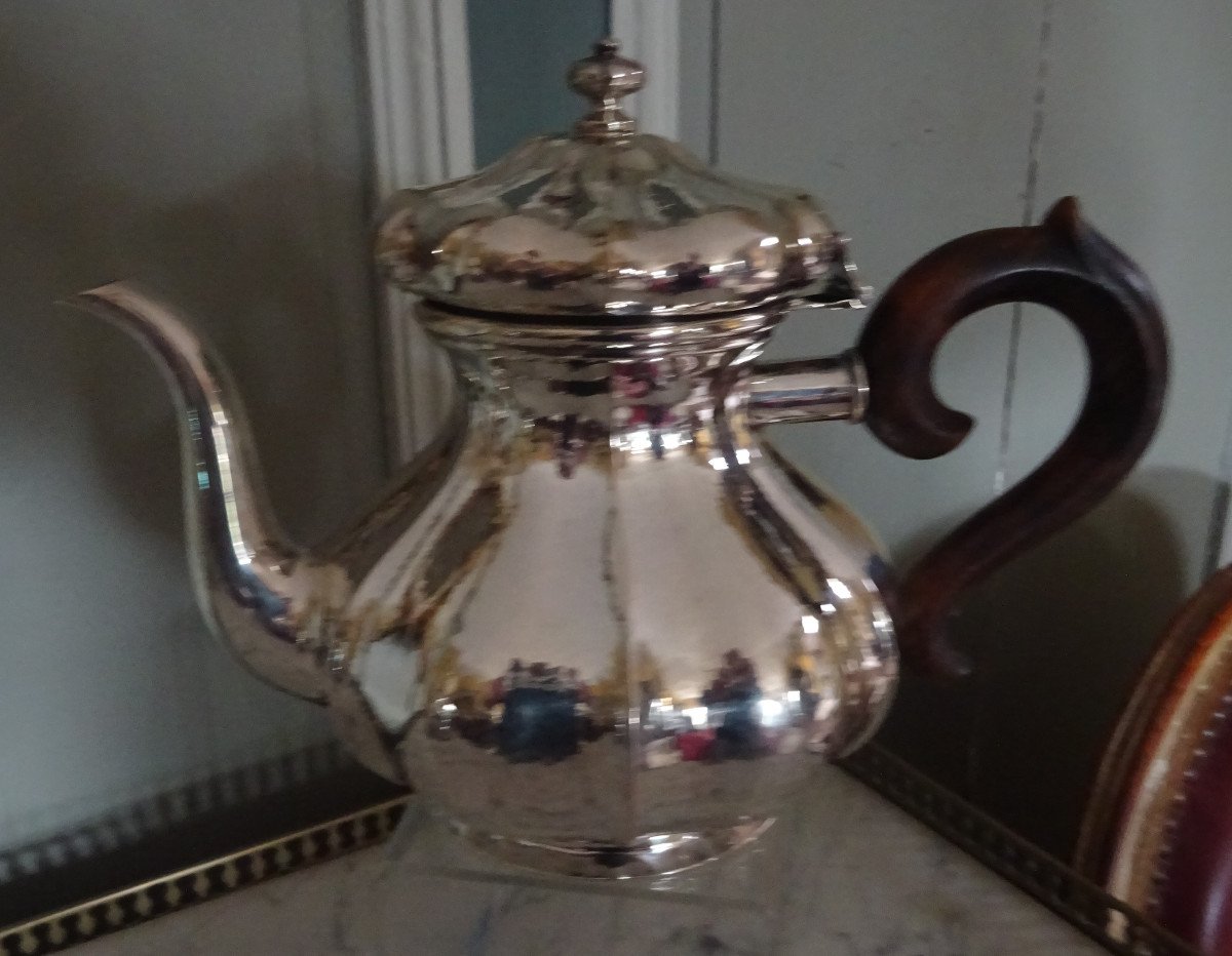 Plain Silver Teapot With Sides