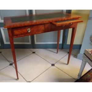 Small 18th Century Living Room Writing Table