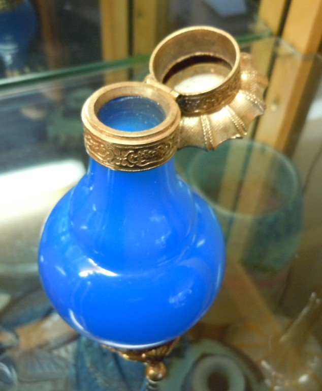 Perfume Bottle In Opaline 19th-photo-2