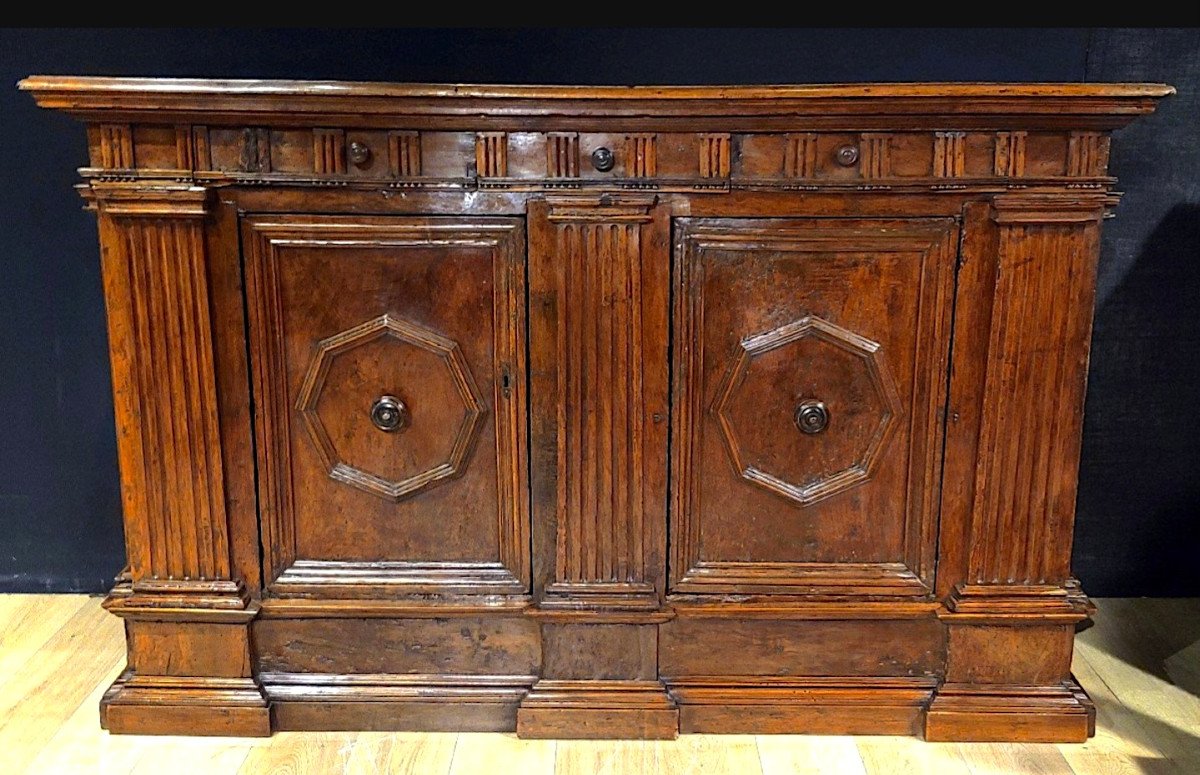 Importante Credenza En Noyer d'époque Renaissance, Italie XVIe. (196cm X 124cm)-photo-3