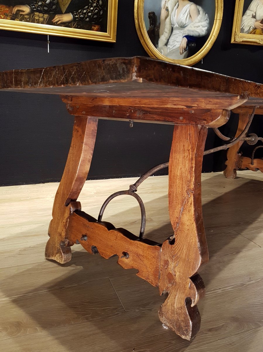 Large Spanish Table In Walnut, XVIIth Century (271cm X 81cm).-photo-3