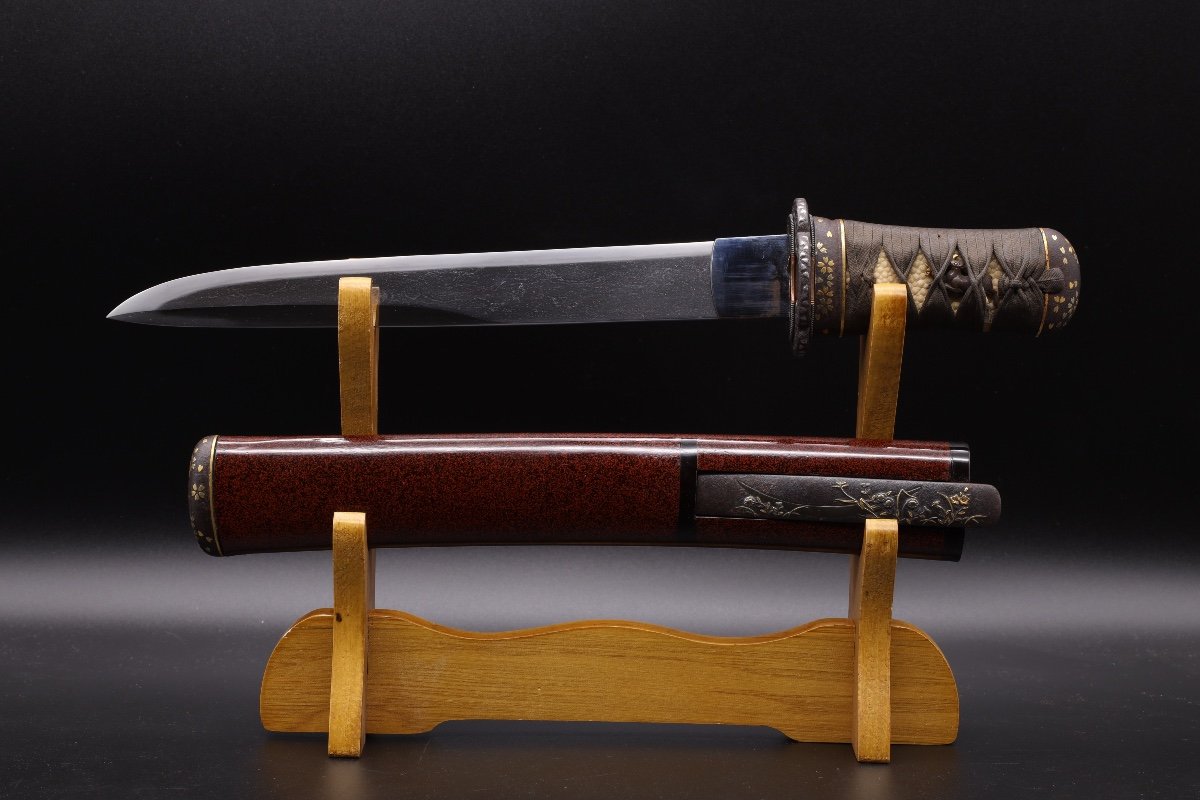 Japanese Samurai Tanto With Hozon Papers