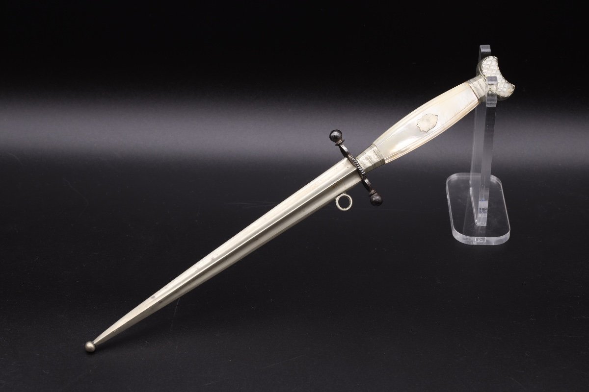 French Romance Dagger With Pearl Grip-photo-2