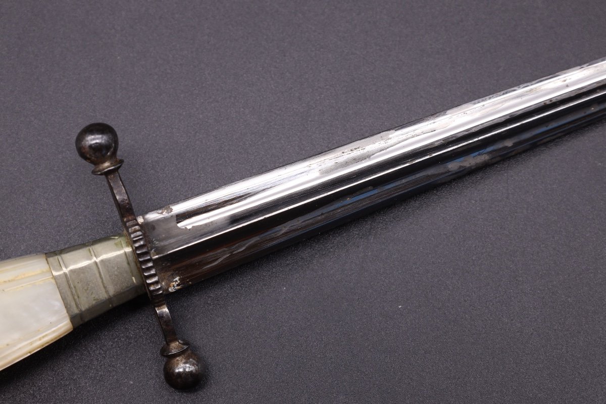 French Romance Dagger With Pearl Grip-photo-7