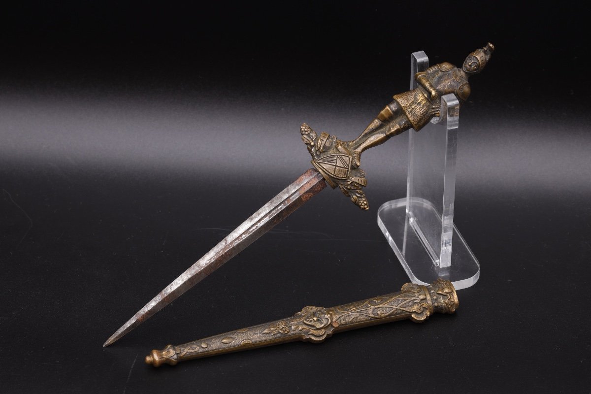 Small French Dagger