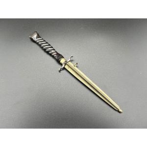 French Self-defense Dagger