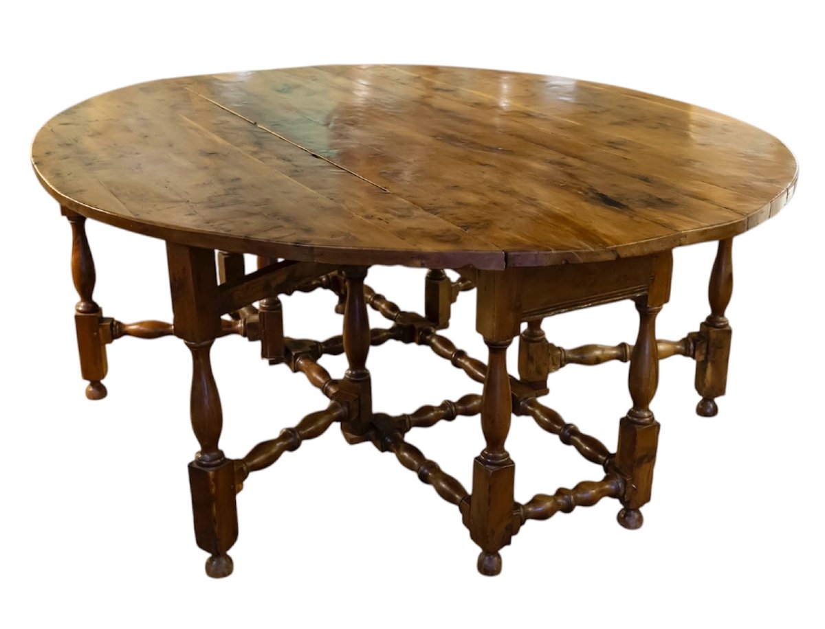 English Table Called "gateleg" England 18th Century-photo-1