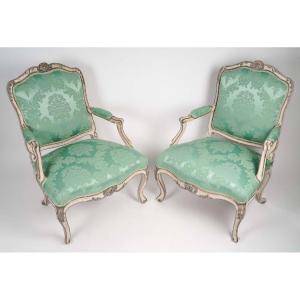 Paire De Fauteuils à La Reine Louis XV. 18ème Siècle.