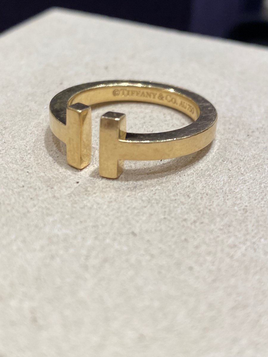 Tiffany, "t" Ring In Yellow Gold