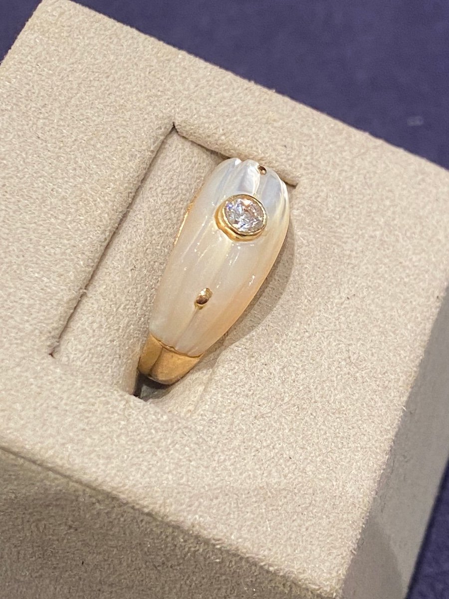 Mother Of Pearl & Diamond Band Ring-photo-4