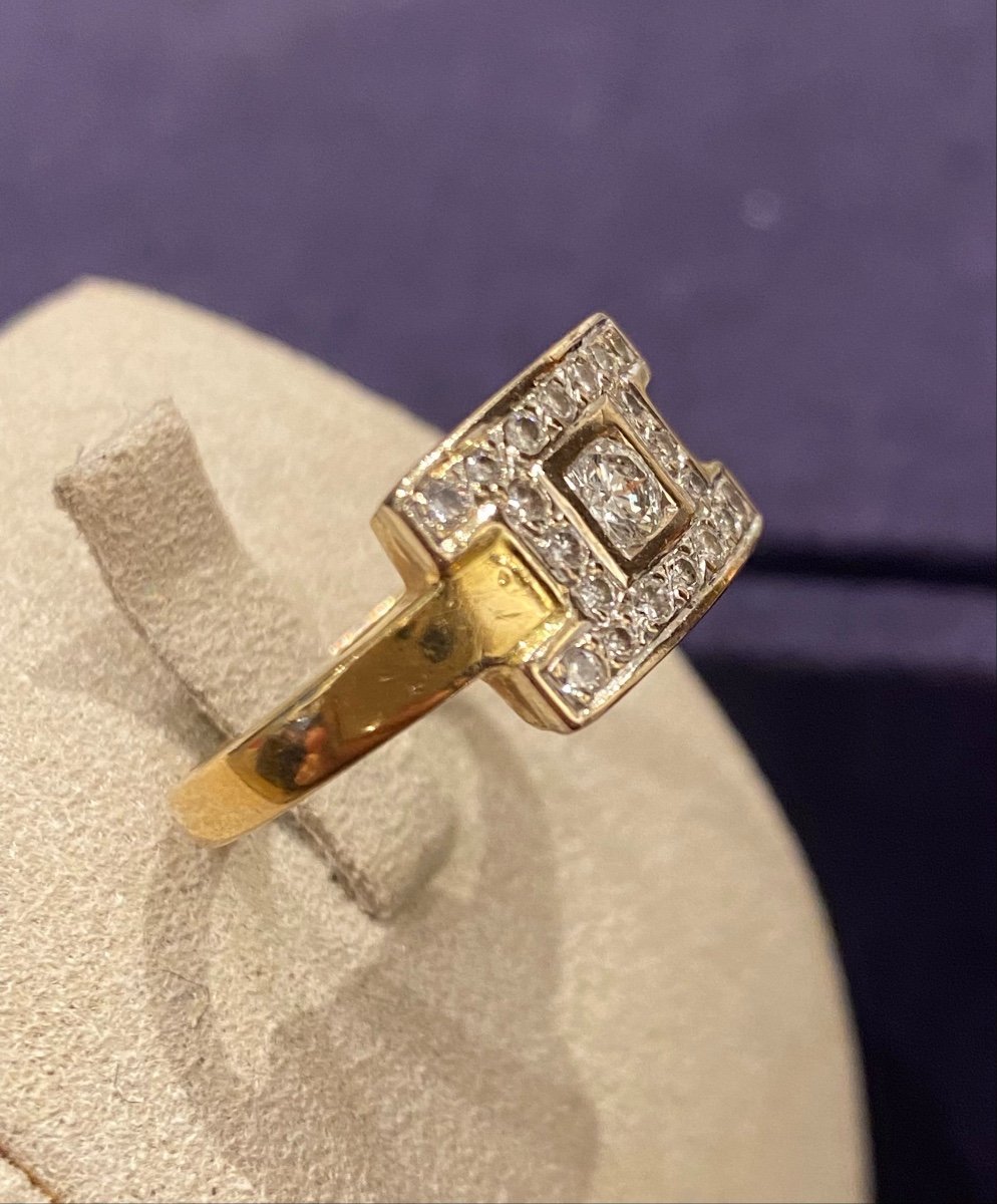 Bague Moderniste Formant Un H En Pavage De Diamants-photo-7