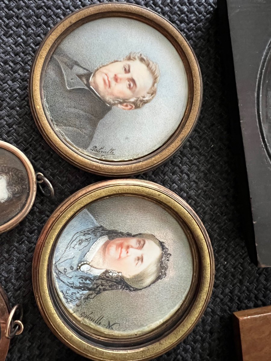 Lot De Portraits Miniature 18eme 19eme -photo-1