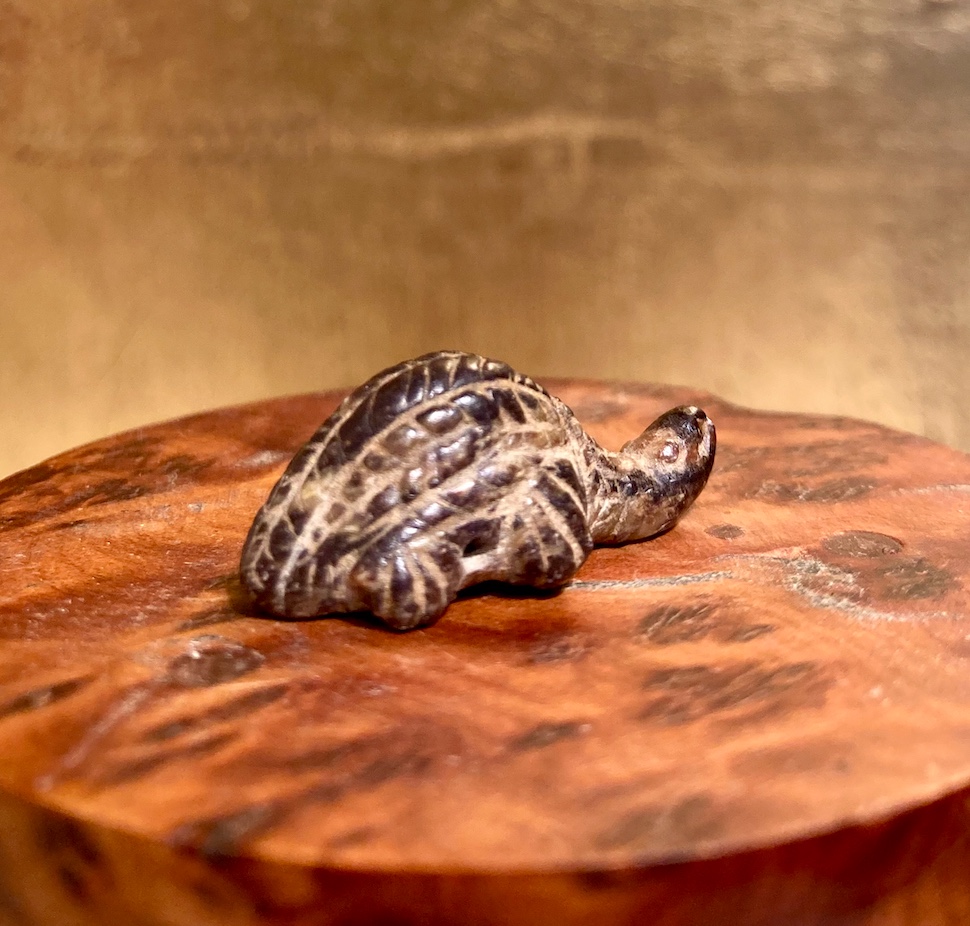 Pendant Amulet Depicting A Turtle-photo-3