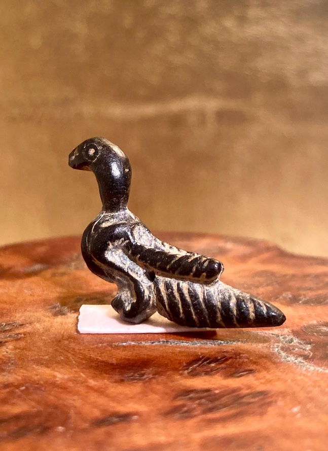 Pendant Amulet Depicting A Bird-photo-3