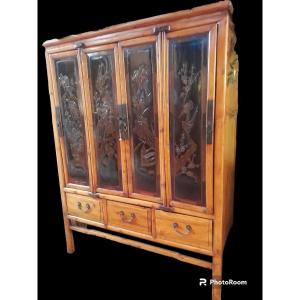 Chinese Cabinet