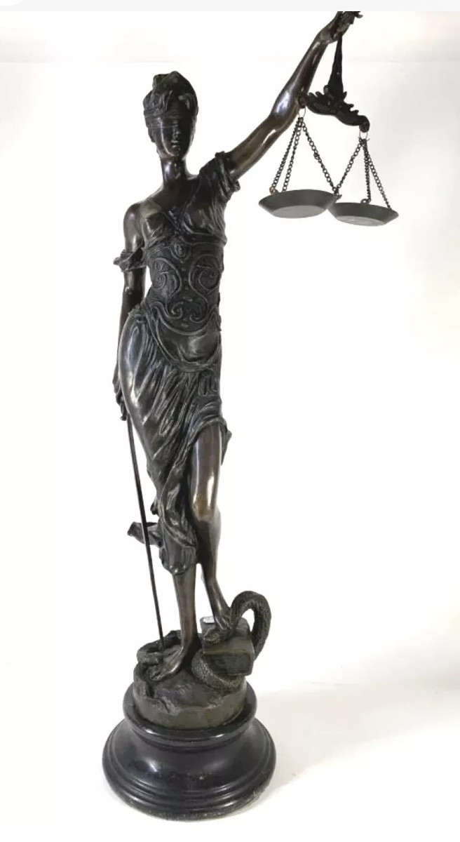 Sculpture En Bronze La Justice