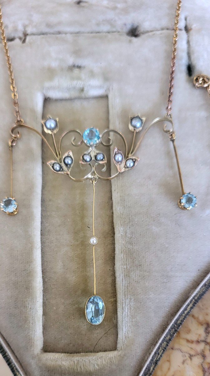 Belle Epoque Aquamarine And Gold Necklace-photo-2