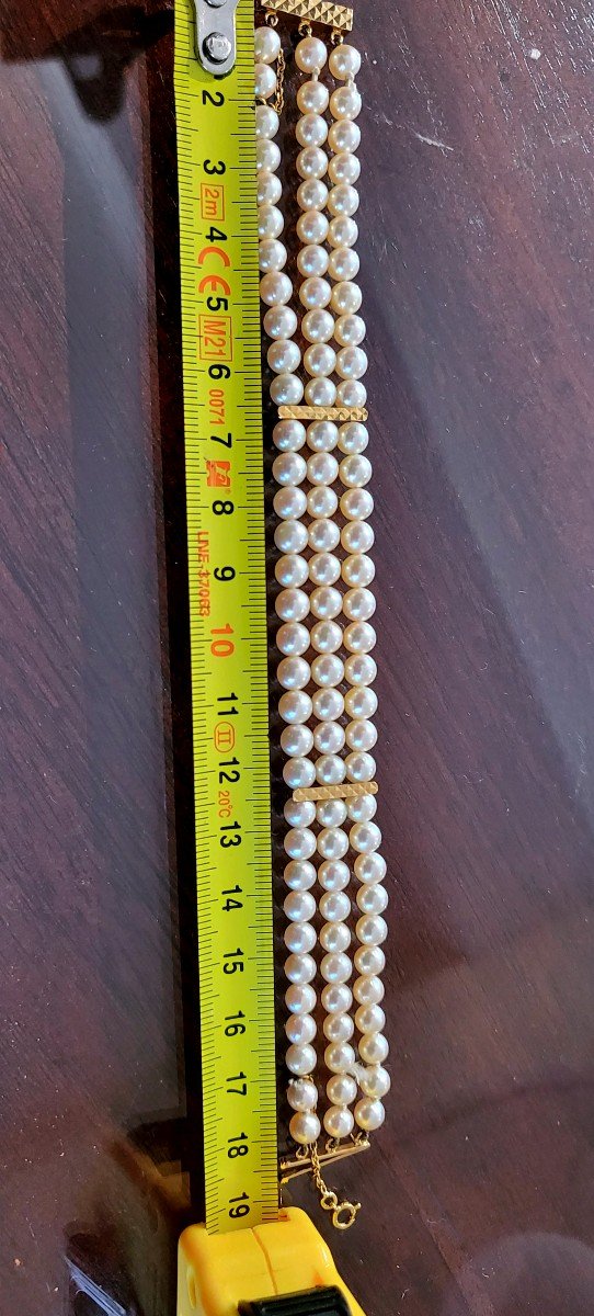 3 Row Cultured Pearl Bracelet, 18ct Gold Clasp -photo-4