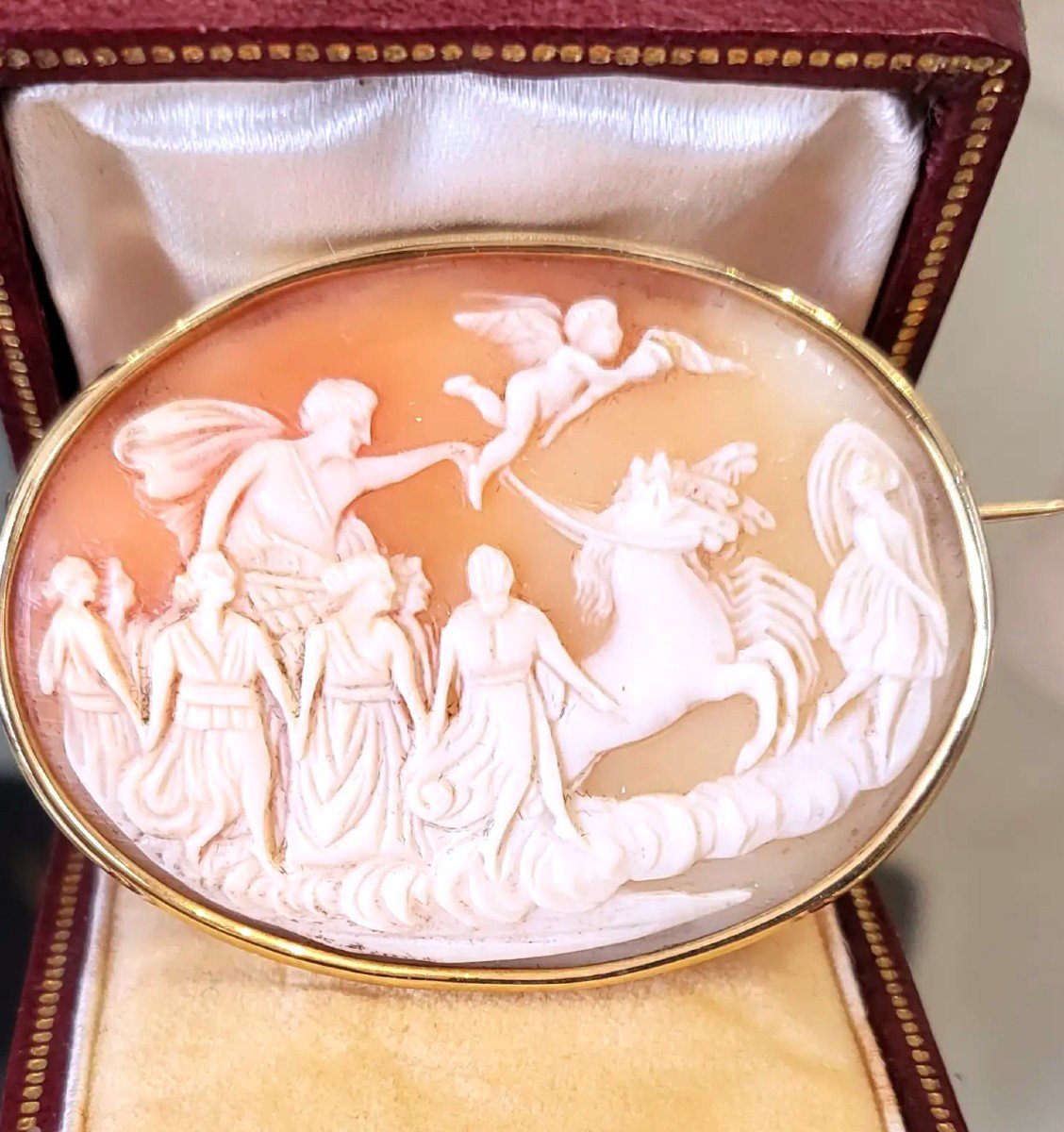 Napoléan 111 Cameo Brooch In 18ct Gold -photo-2