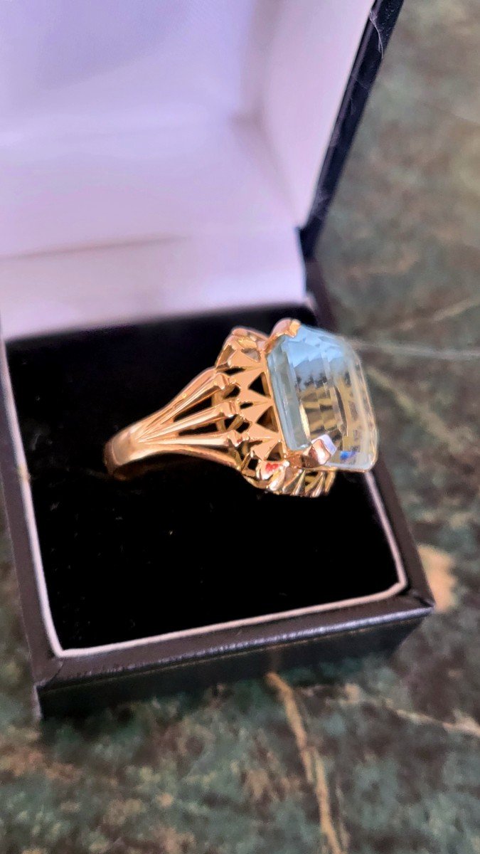 Vintage Cocktail Ring - Aquamarine In 18ct Gold -photo-3