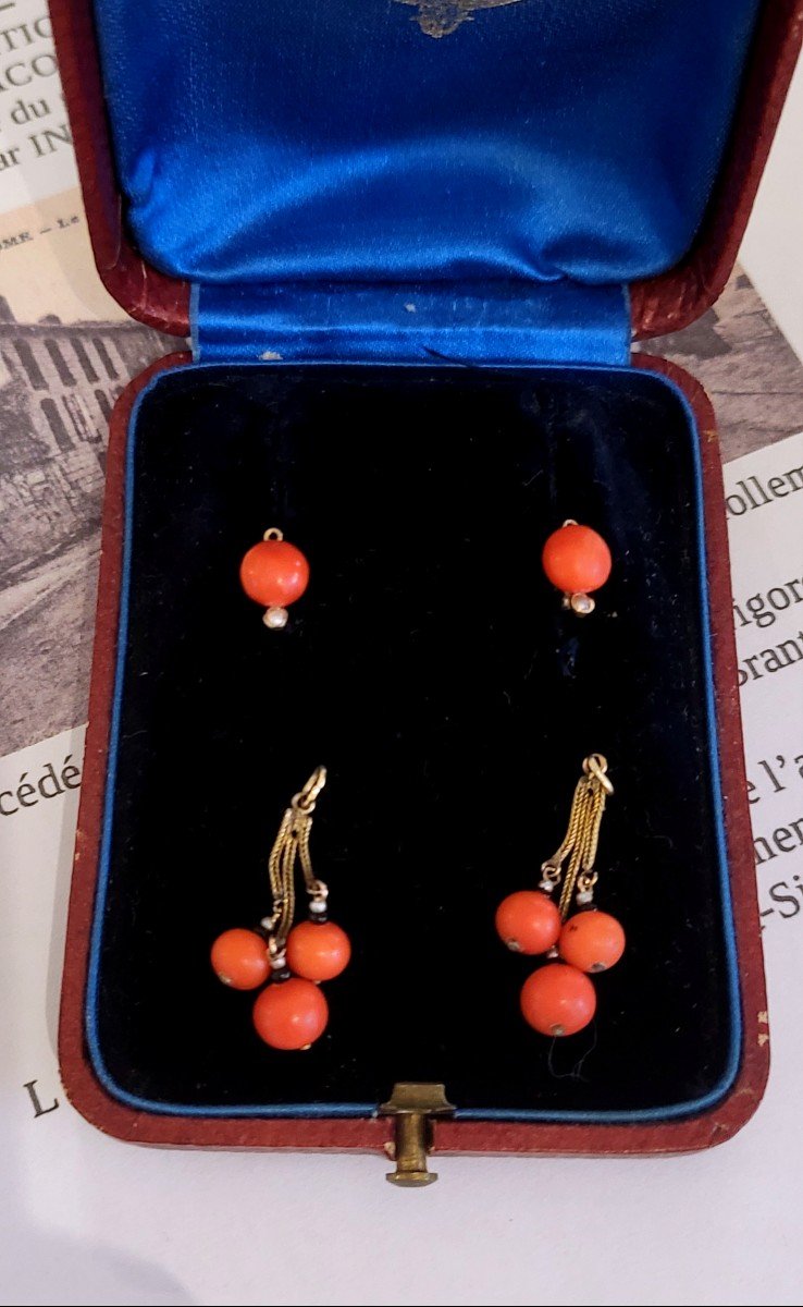 Napoleon 111 Coral And 18ct Gold Earrings -photo-3