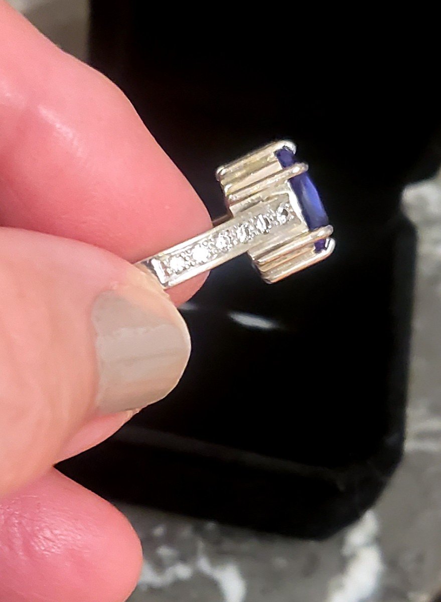 Vintage 18ct White Gold Ring Set With Tanzanite And Diamonds -photo-3